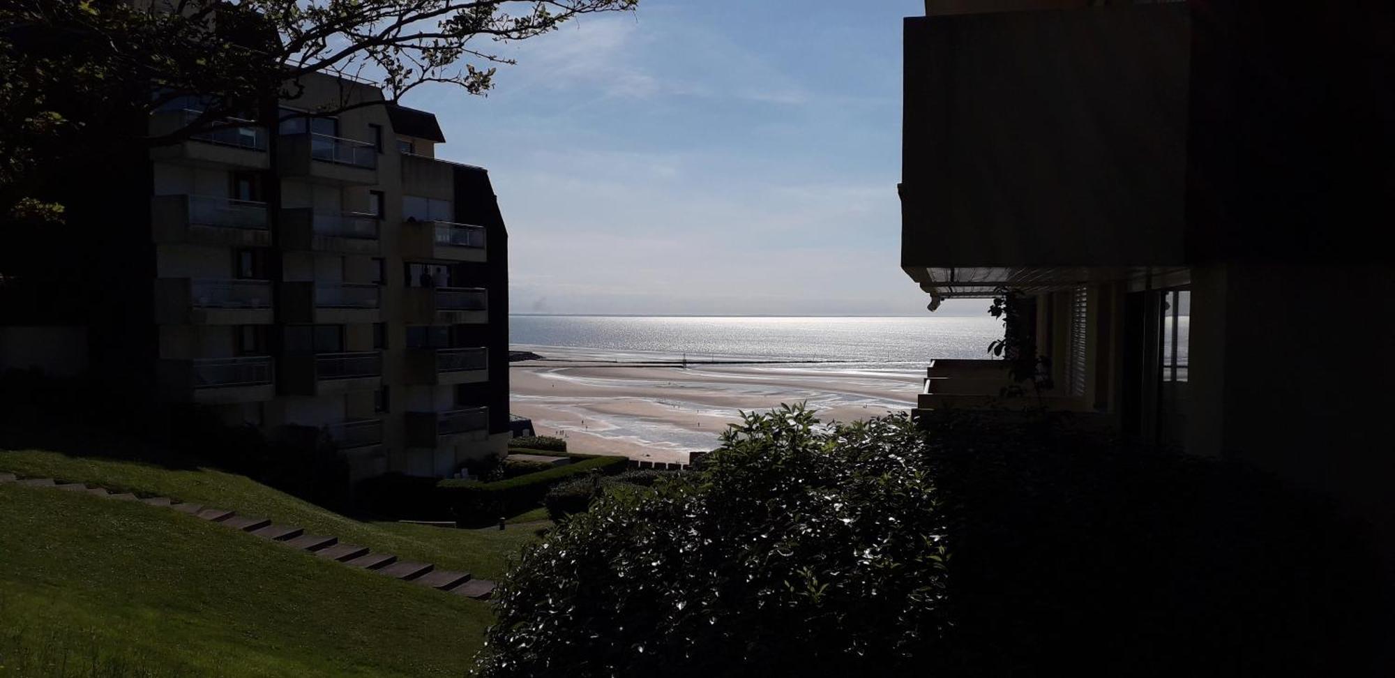 Studio Vue Mer, Proximite Commerces Et De La Plage Appartement